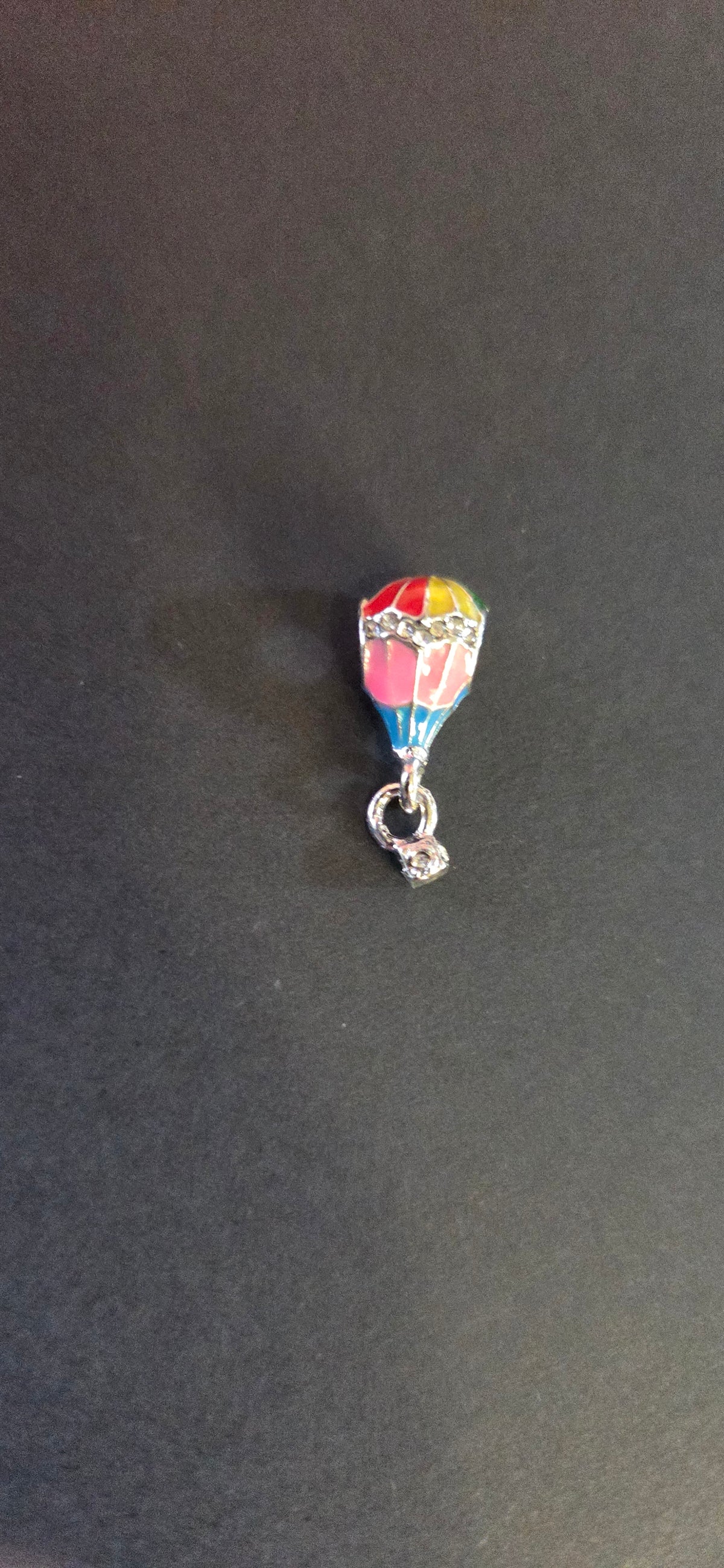 Hot air balloon charm