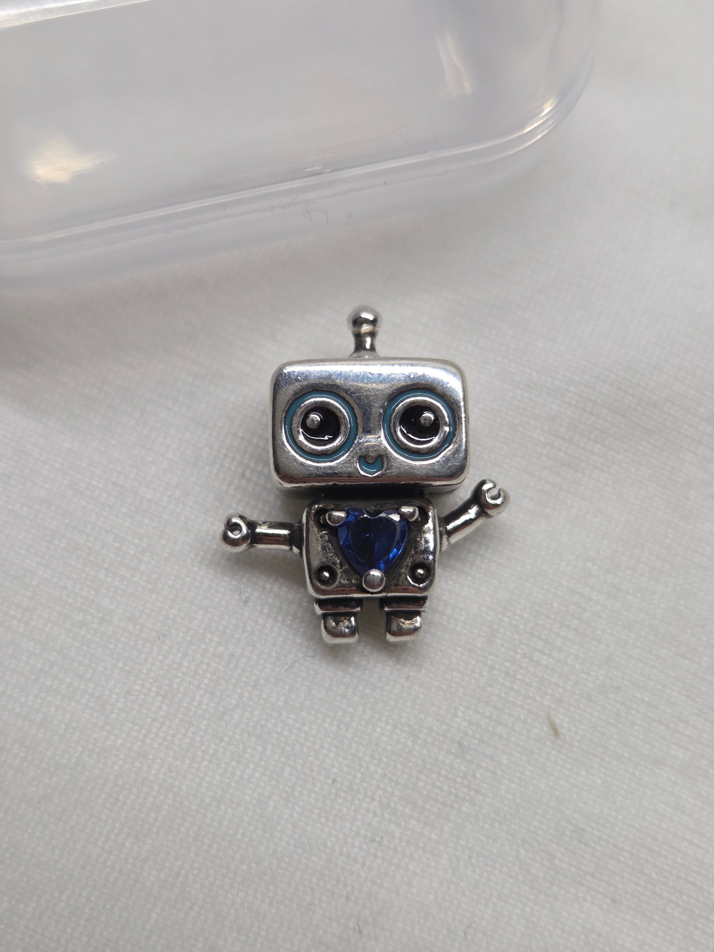 Robot charm