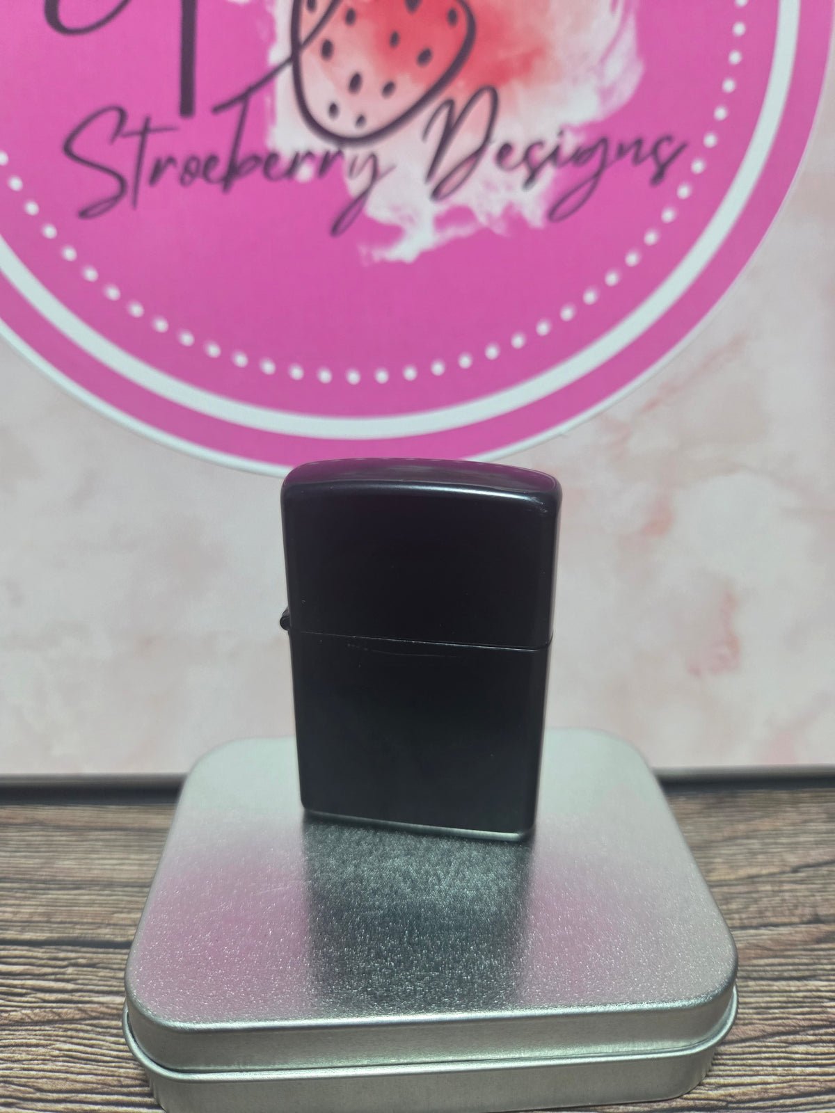 Black lighter