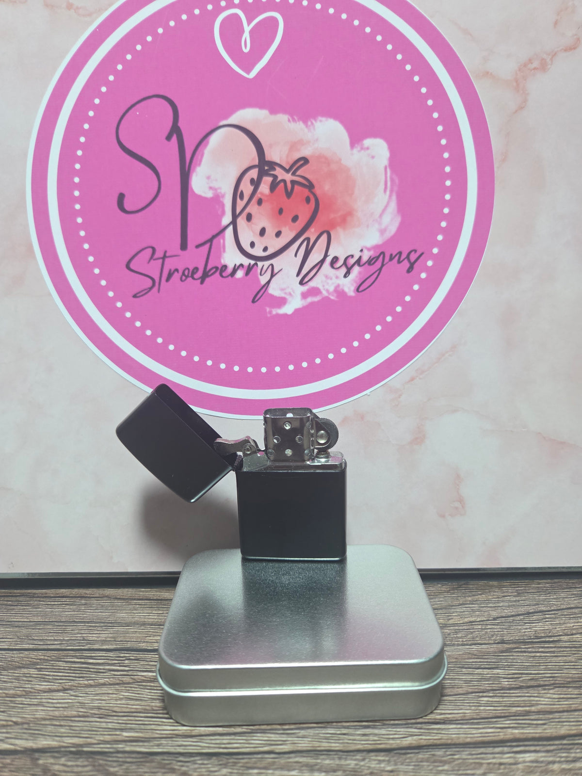 Black lighter