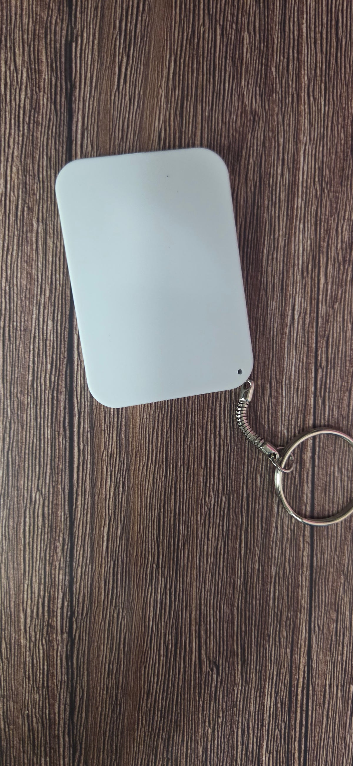 Rectangle polymer white keyring