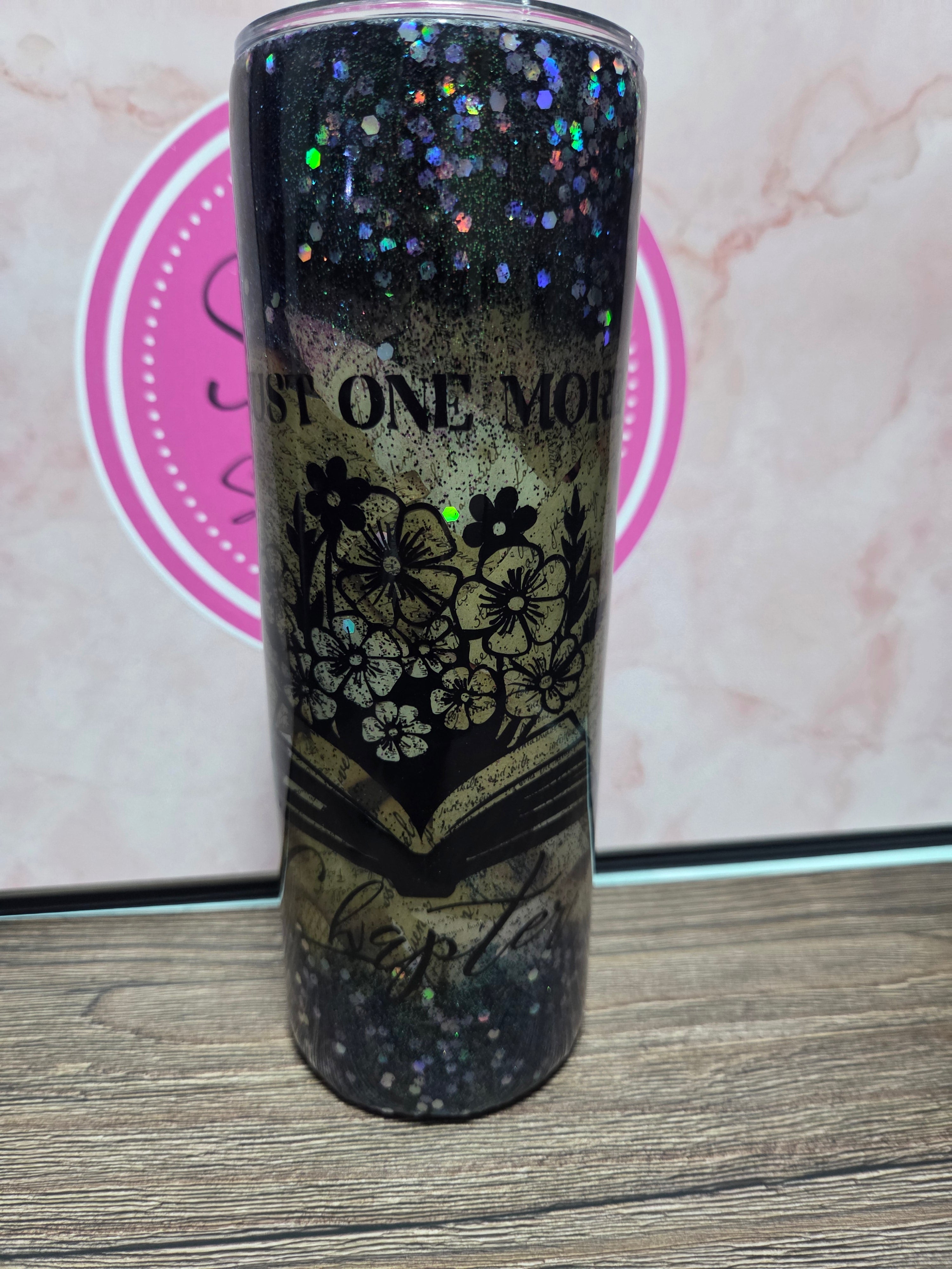 Glitter resin tumbler